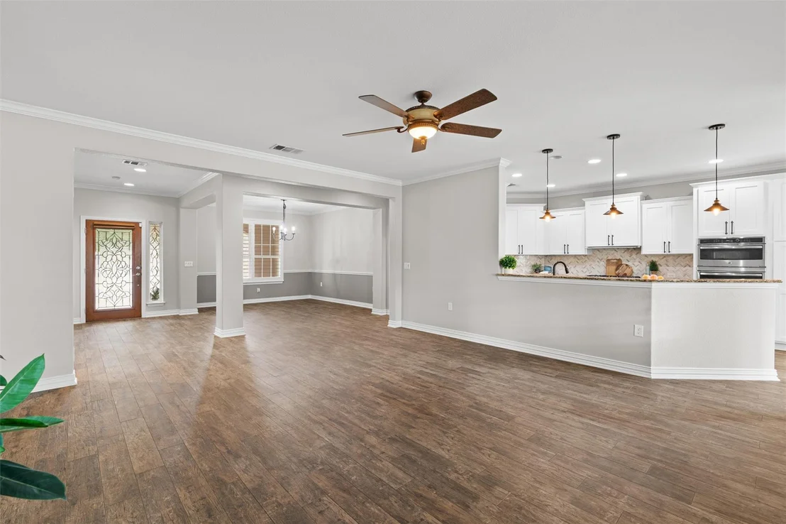 Photo of 102 Emory Peak TRL