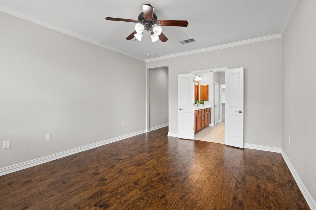 Photo of 102 Emory Peak TRL