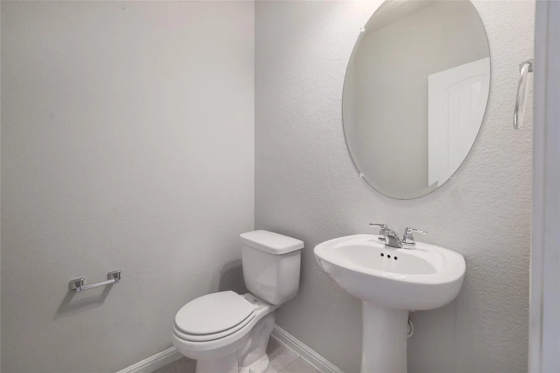 Photo of 1032 Myrna BND