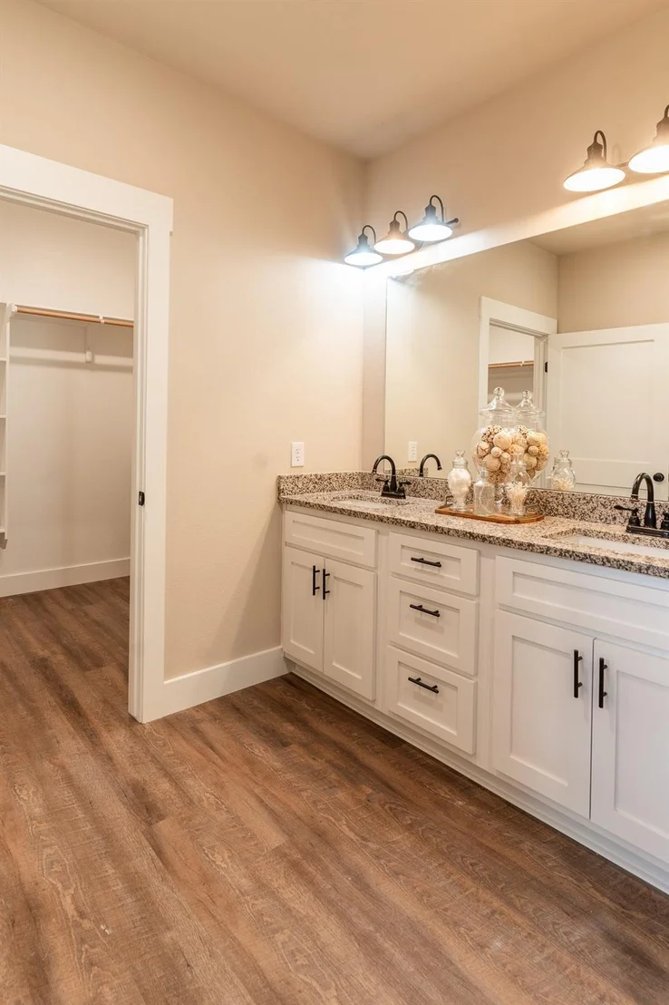 Photo of 326 String Prairie WAY