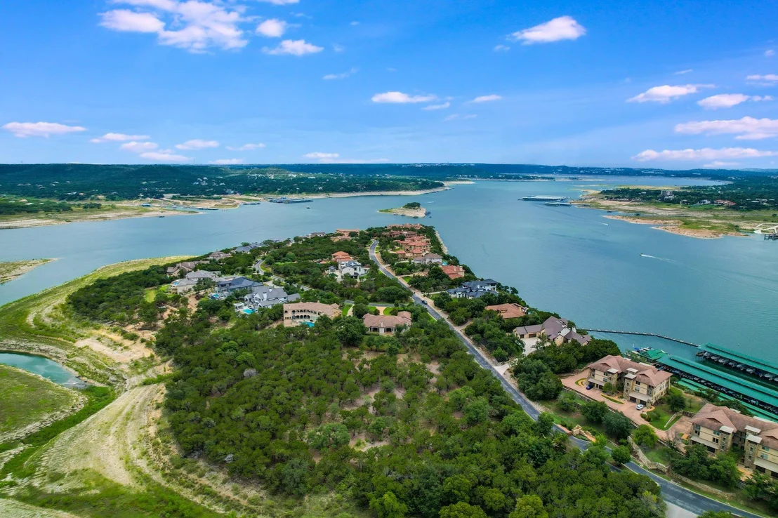 Photo of 6000 Lantern View DR