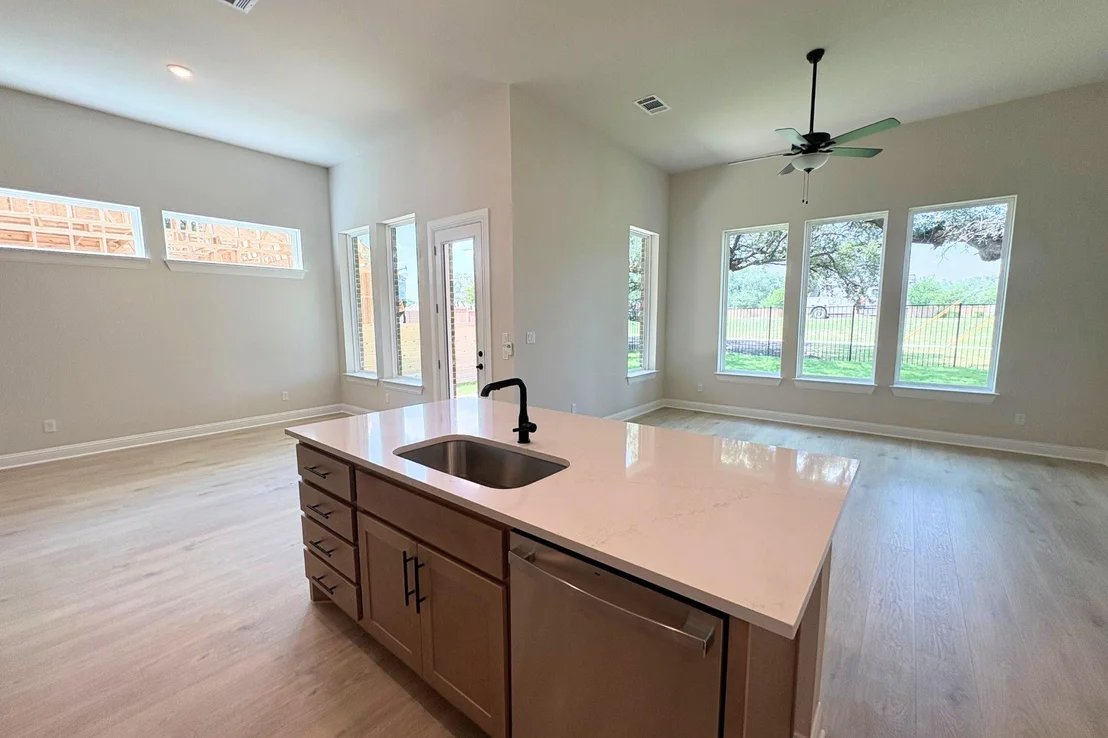 Photo of 1120 Stonehill DR