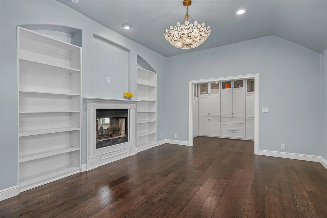 Photo of 800 Canyon Bend RD