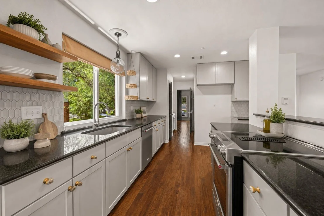 Photo of 11302 NUTWOOD CV