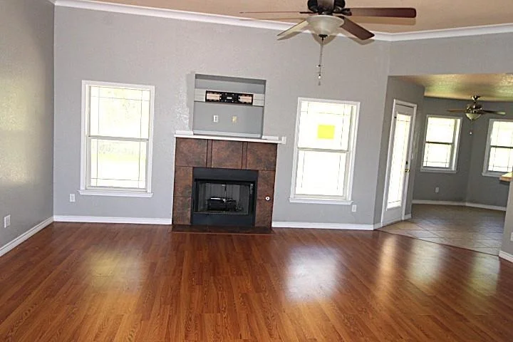 Photo of 2003 Walker Place BLVD