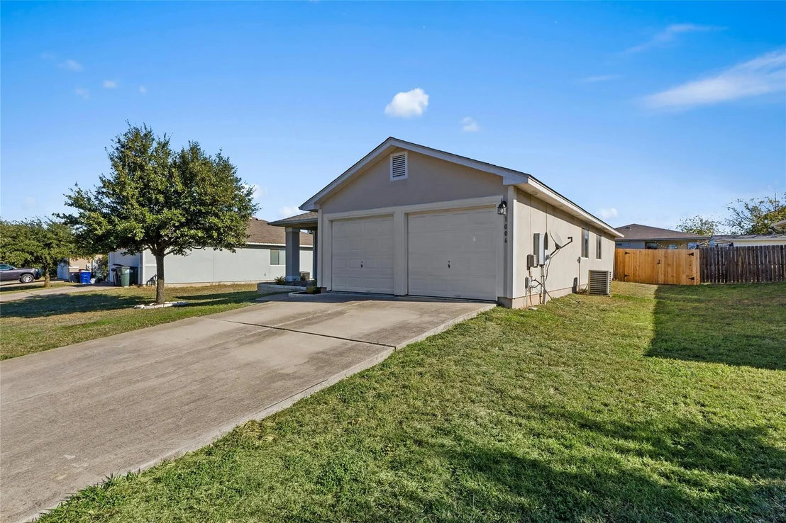 Photo of 1006 Terrace DR