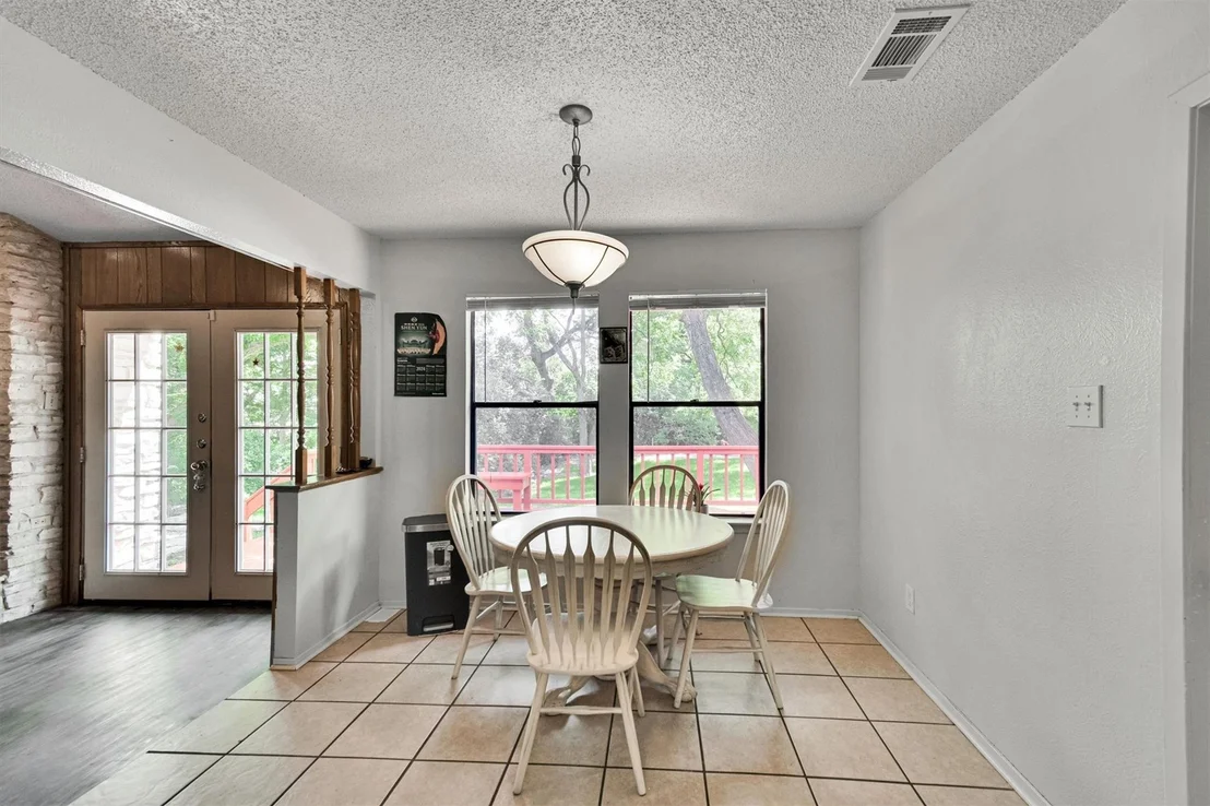 Photo of 1008 Hermitage DR