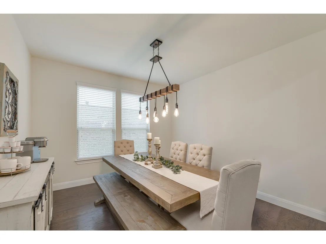 Photo of 1645 Humble Live DR