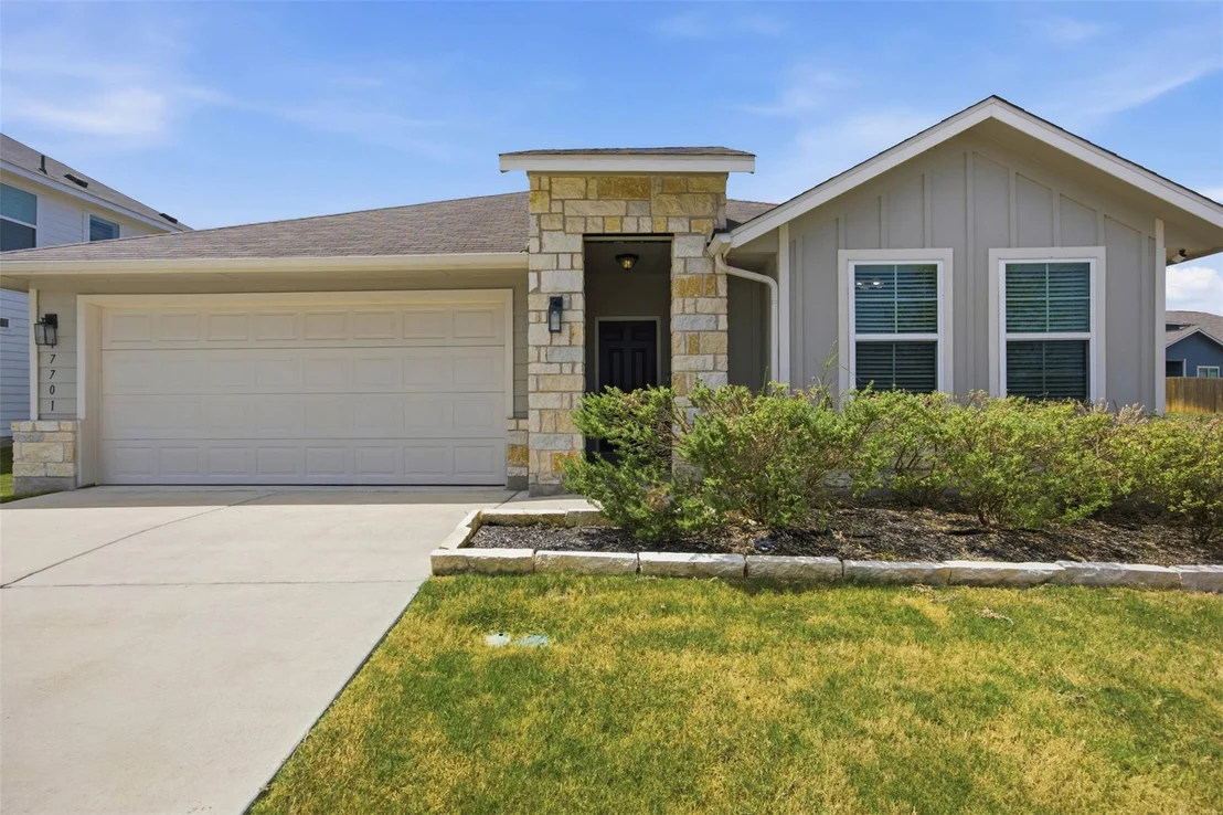 Photo of 17701 Zinfandel DR