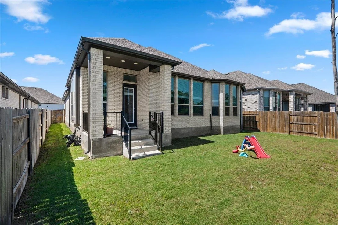 Photo of 1812 David Ezra ST