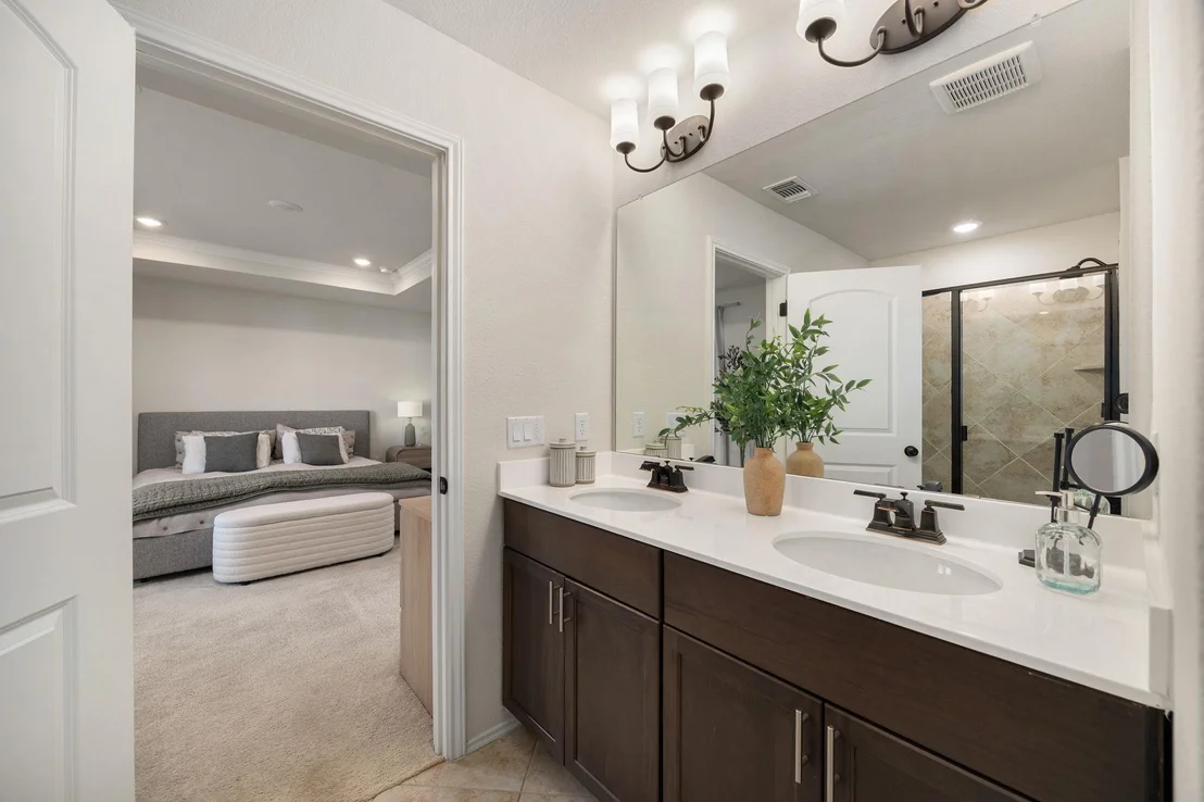 Photo of 6808 Ellsworth WALK