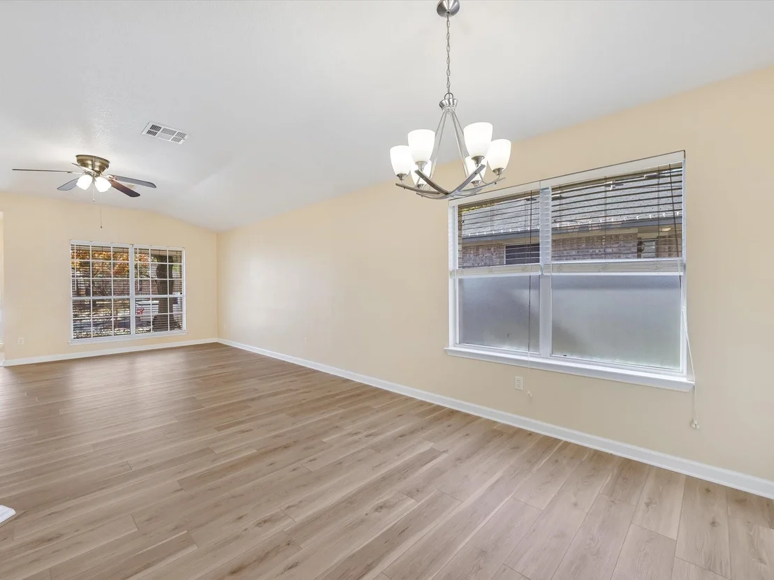 Photo of 2609 Johnathan WAY