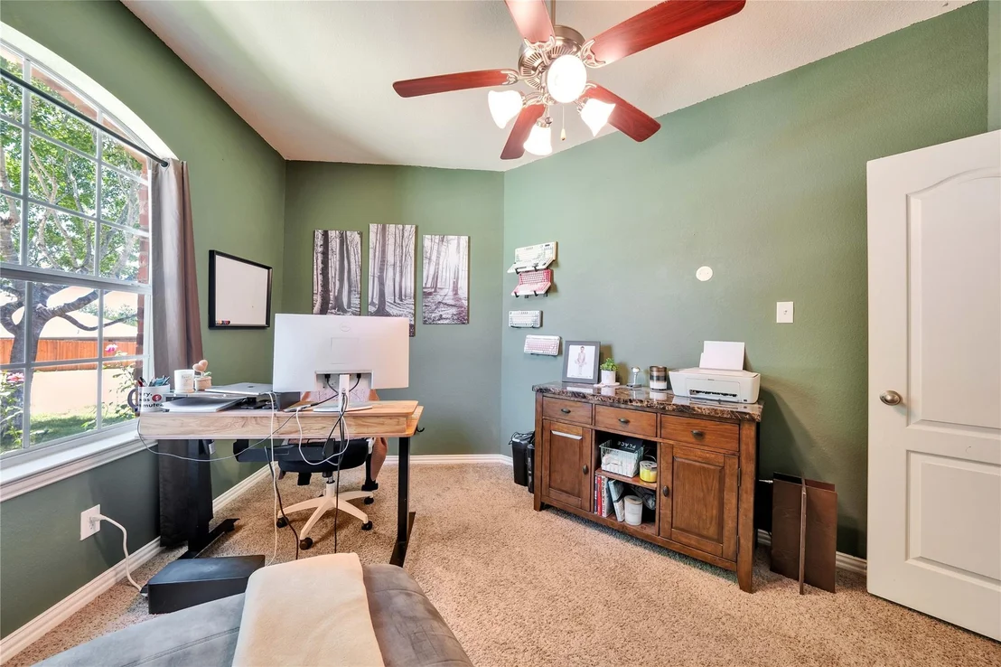 Photo of 228 Lavender LN