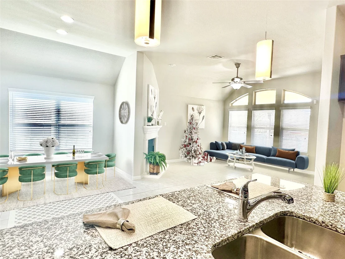 Photo of 1017 Hillrose DR
