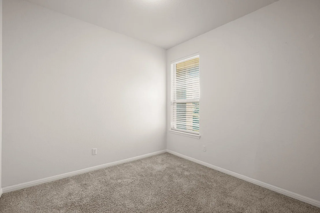Photo of 152 MOUNTAIN VALLEY ST