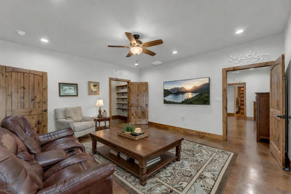 Photo of 5020 County Road 252