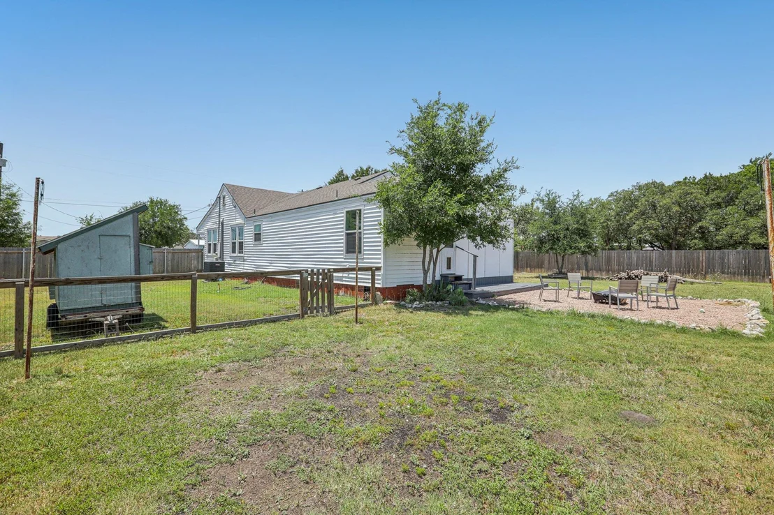 Photo of 106 County Road 425