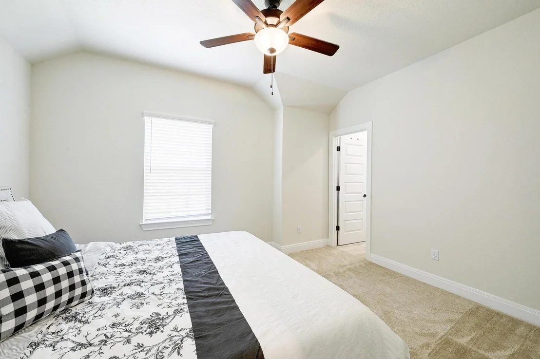 Photo of 6409 Folsom Ave