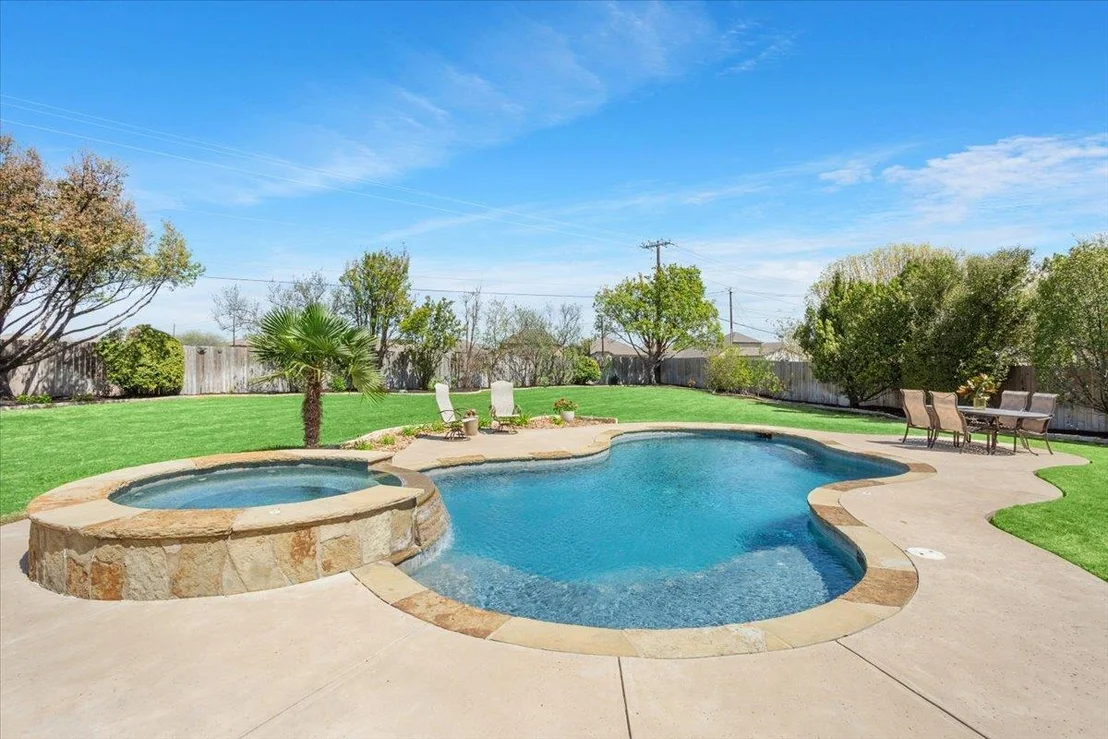 Photo of 2218 Settlers Park LOOP