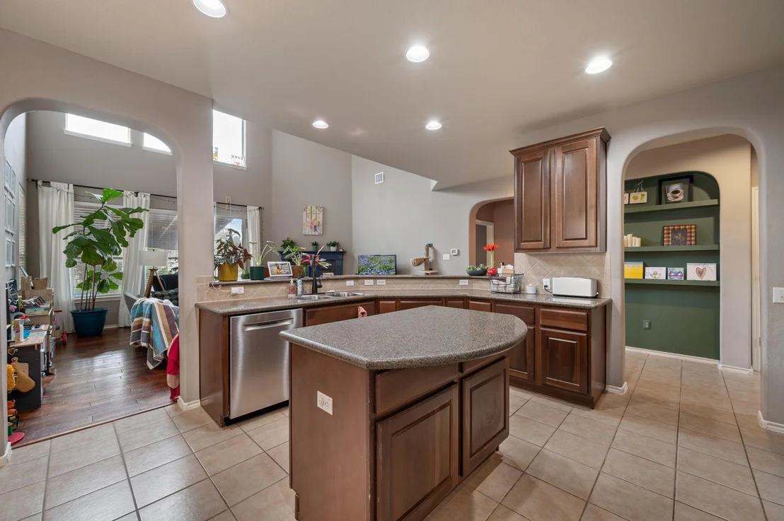 Photo of 605 Hickory Run DR