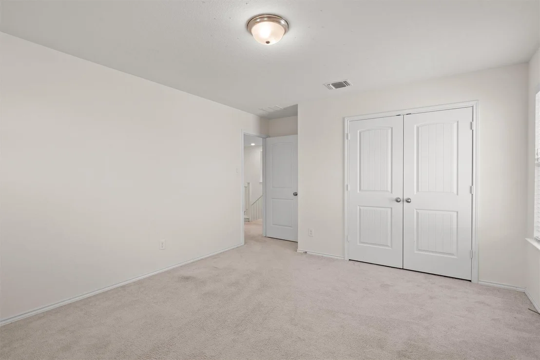 Photo of 310 White River DR