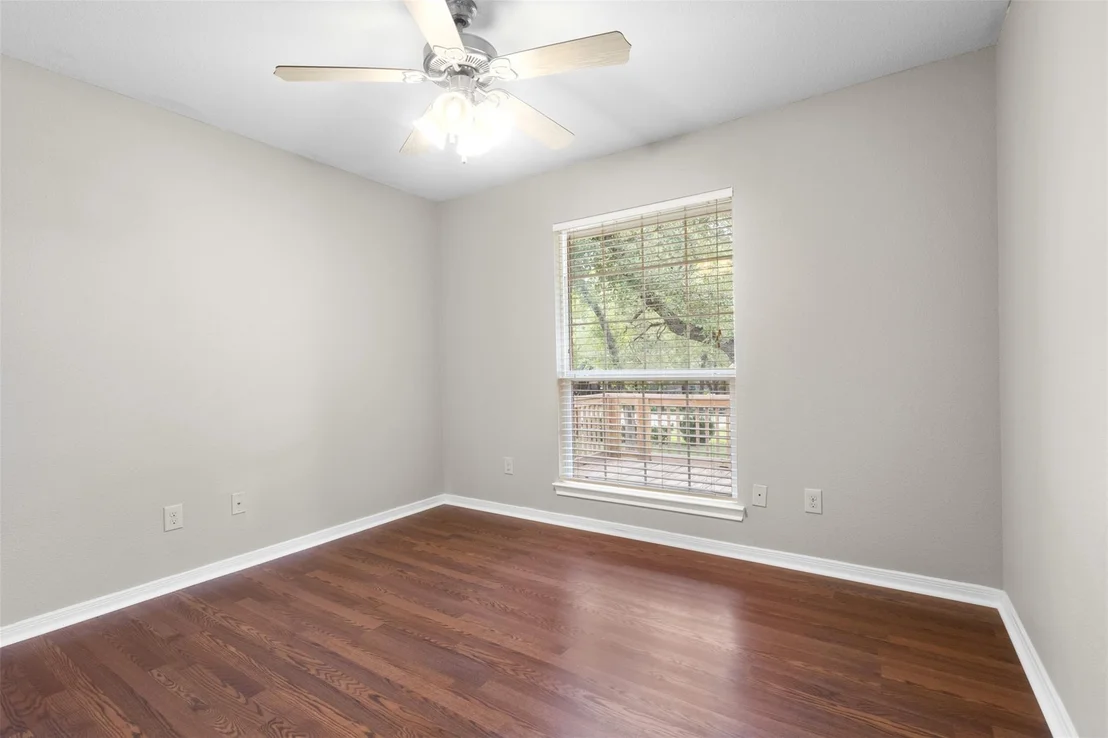 Photo of 112 Mari LN