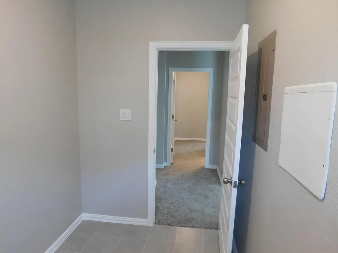 Photo of 2121 WOODED RUN TRL