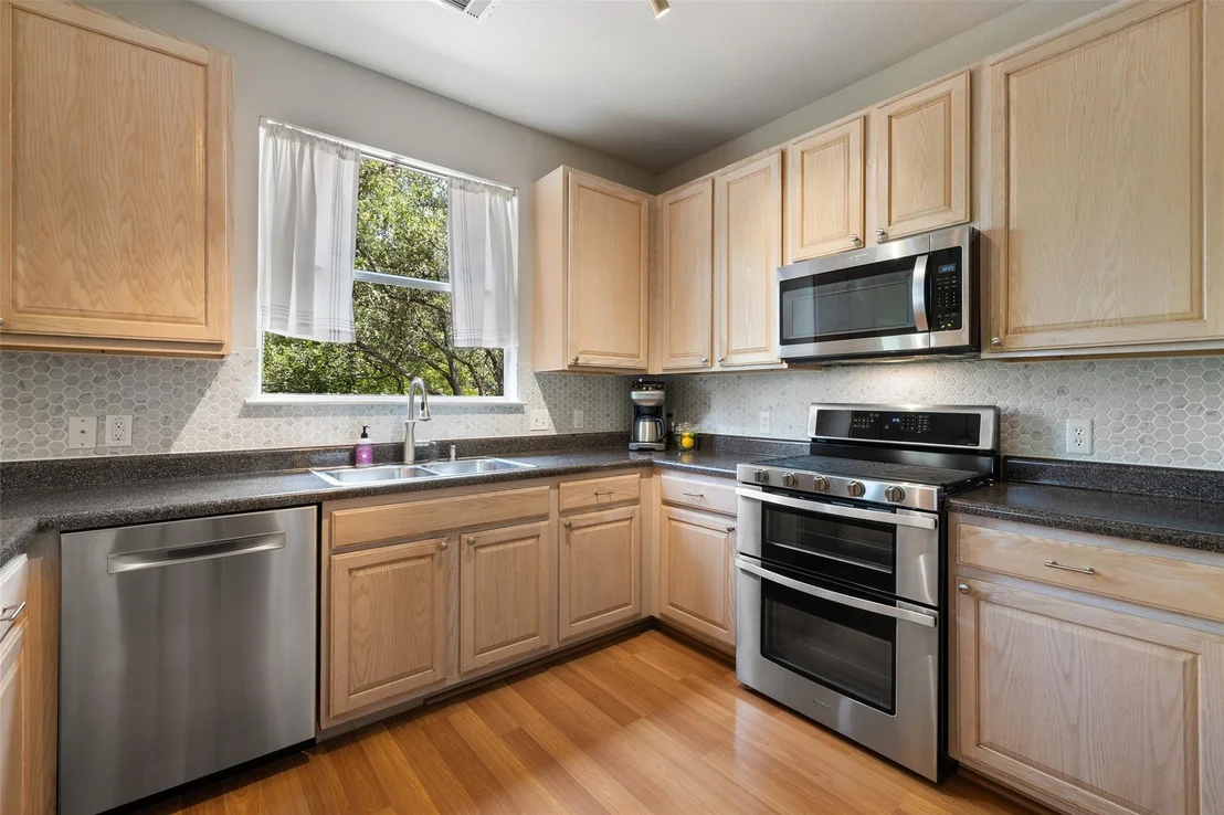 Photo of 4160 Canyon Glen CIR