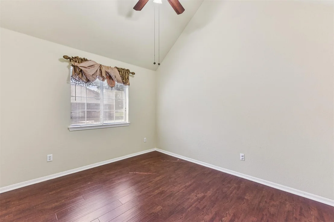 Photo of 412 Settlers Valley DR
