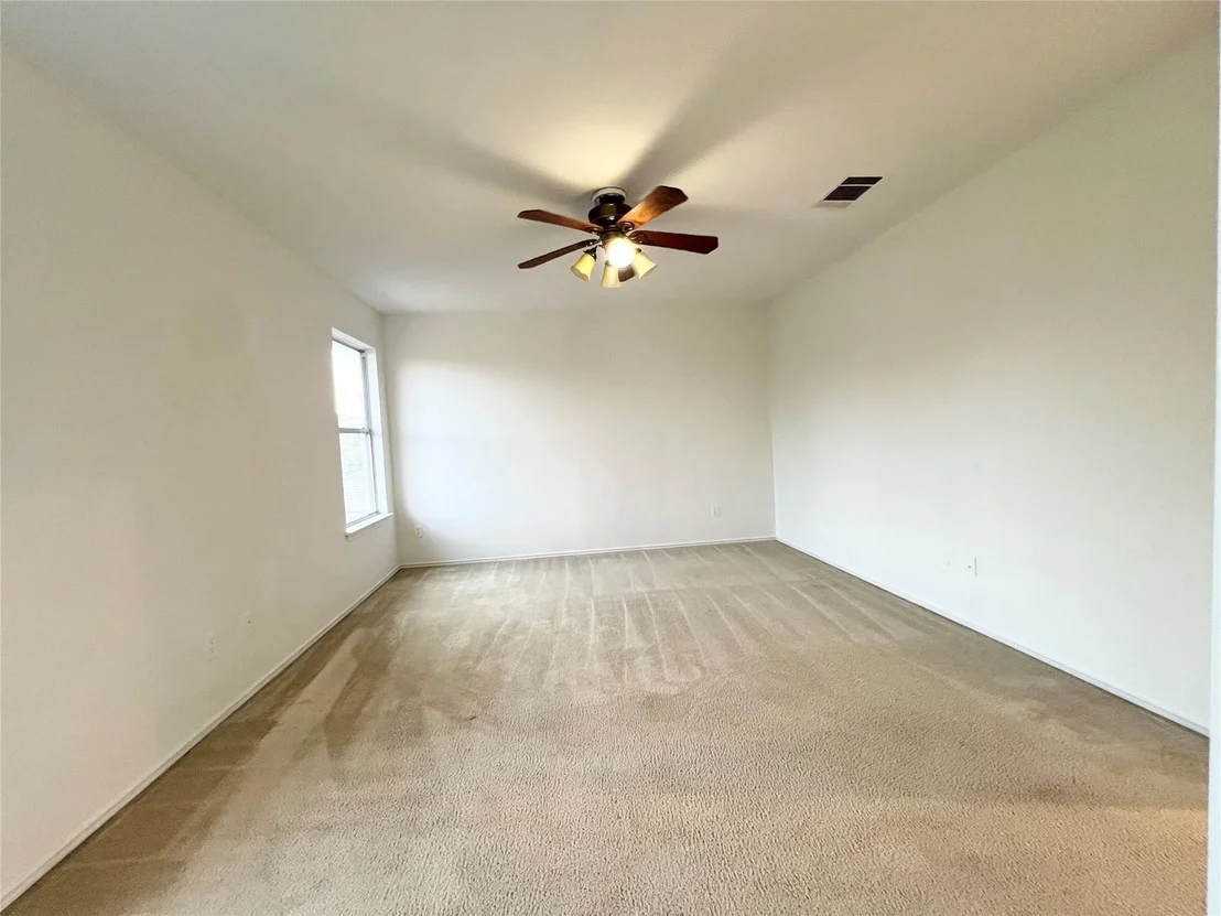 Photo of 1032 Doras DR