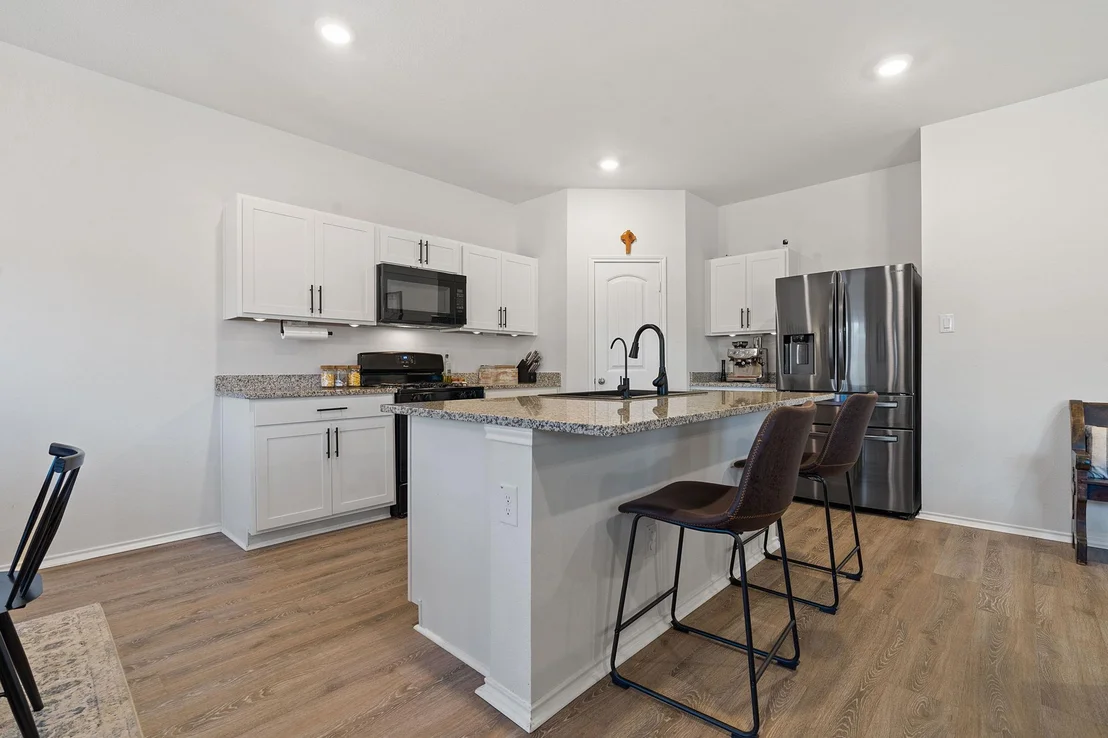 Photo of 202 Dorchester DR