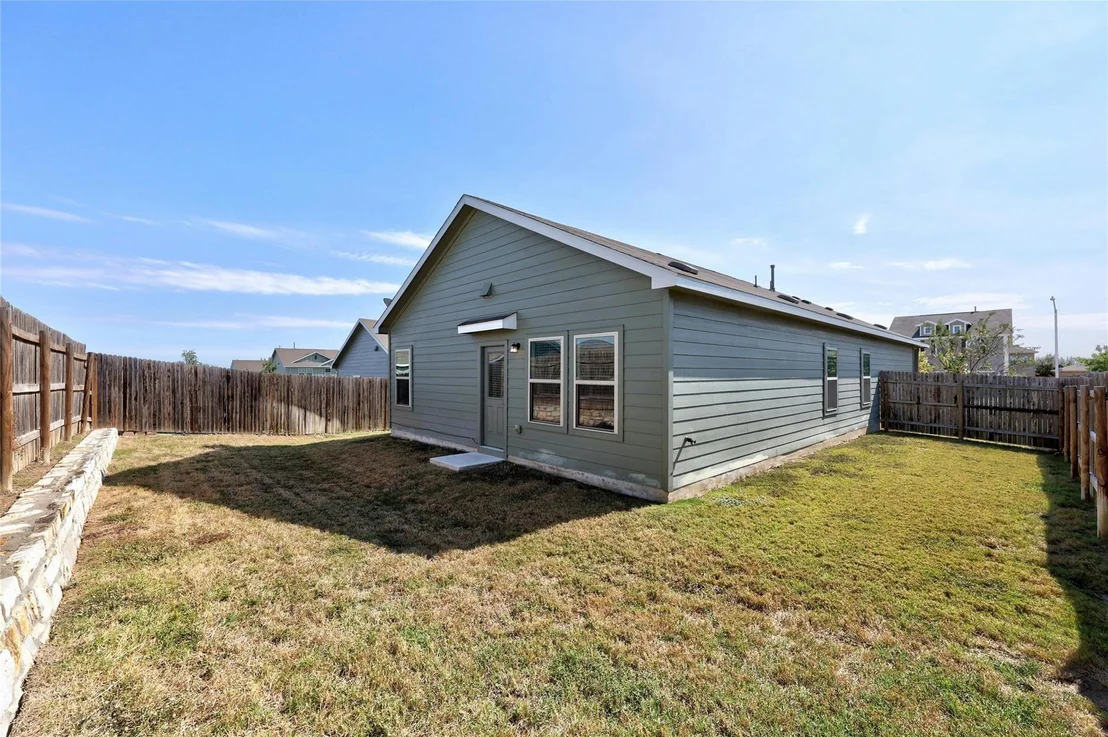 Photo of 288 Emerald Green TRL