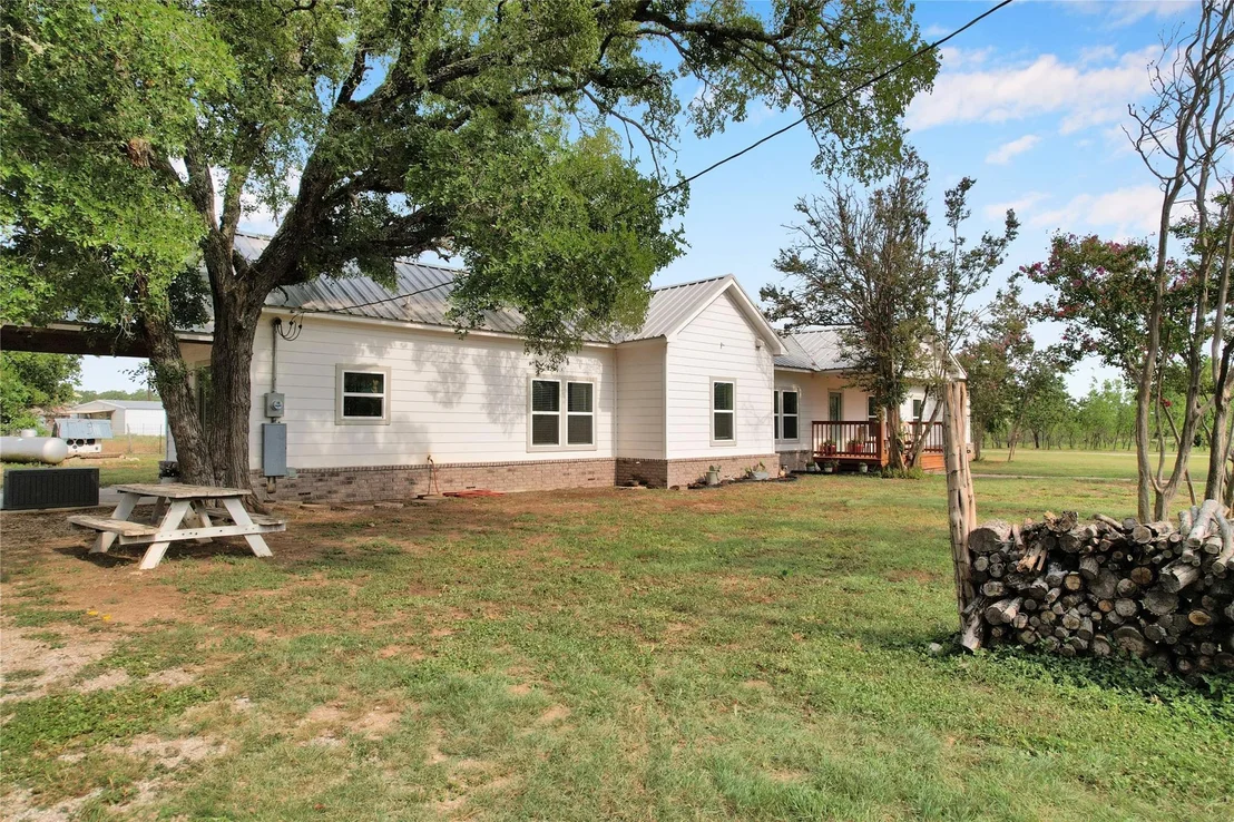 Photo of 10927 County Road 272