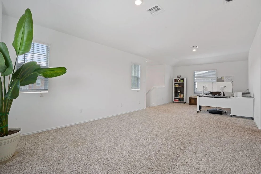 Photo of 125 Milliner LOOP