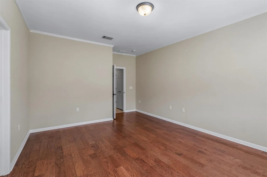 Photo of 124 Durango TRL
