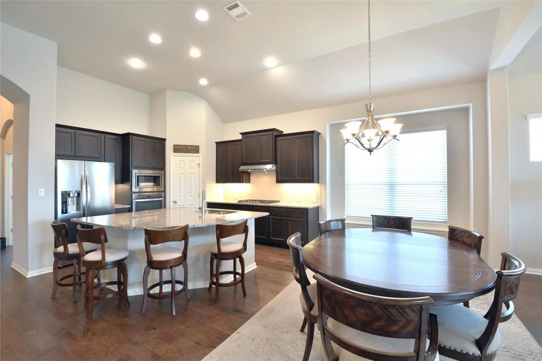 Photo of 142 Venice CV