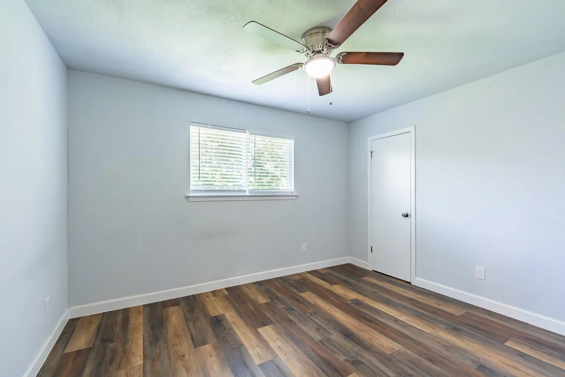 Photo of 11002 Hard Rock RD