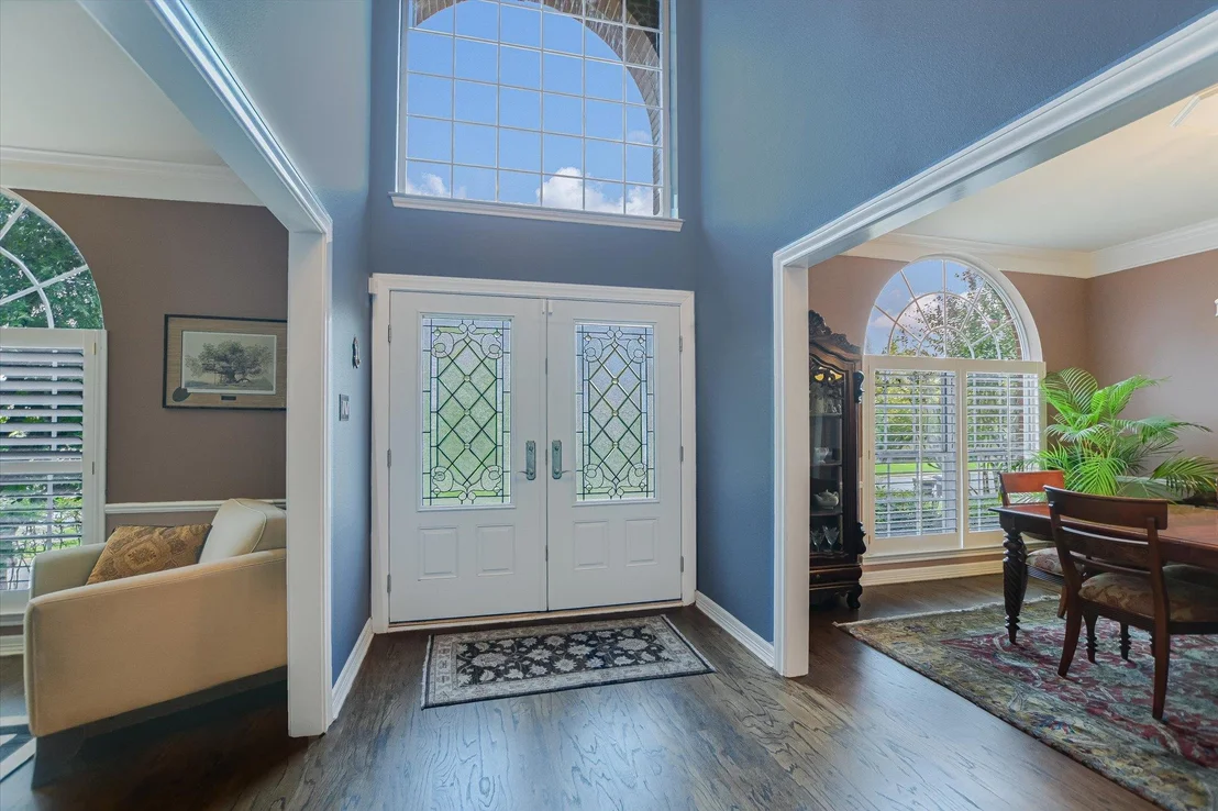 Photo of 2302 Cliffs Edge DR