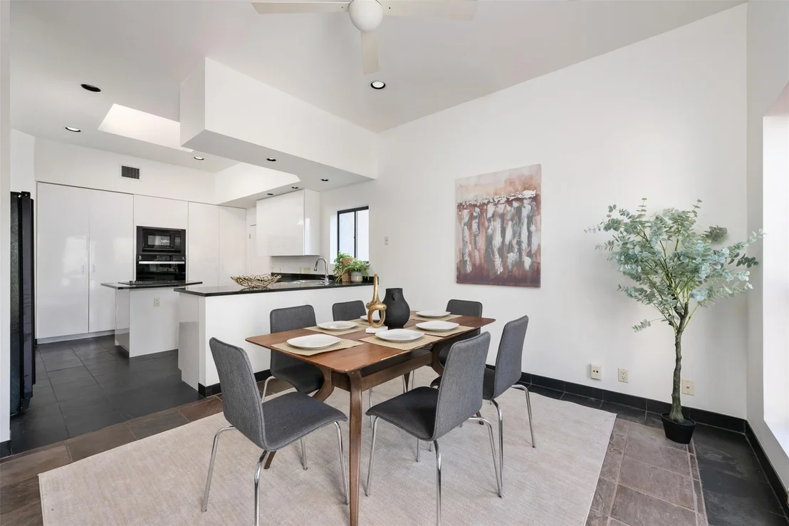 Photo of 8404 Lone Mesa