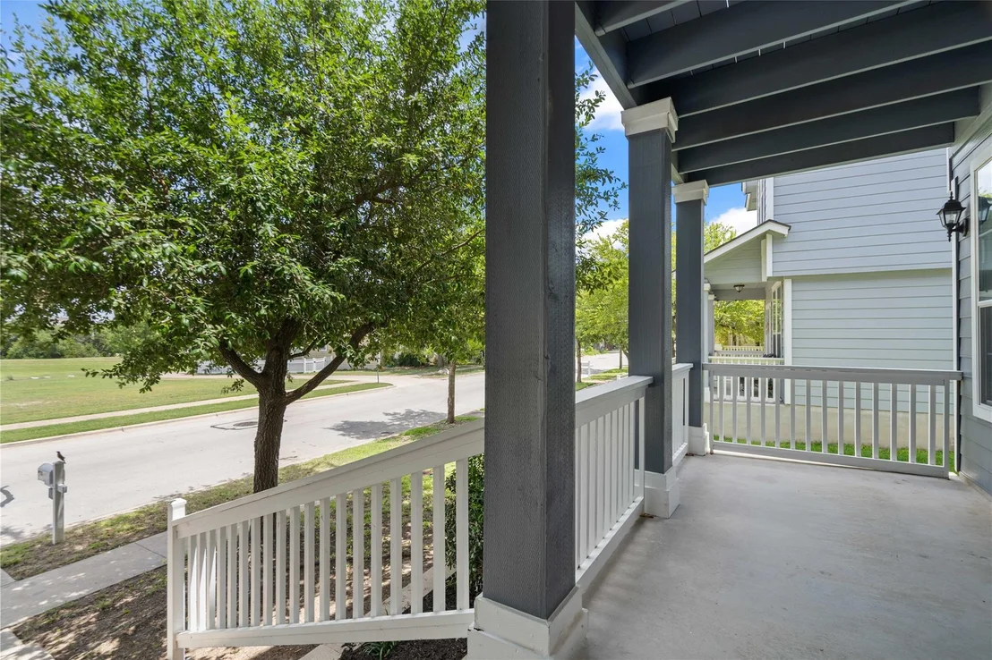 Photo of 1102 Peyton PL