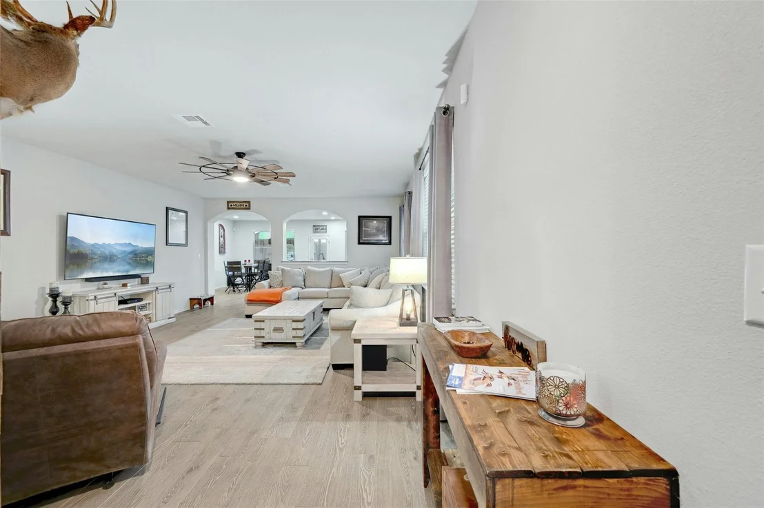 Photo of 541 Blue Oak BLVD
