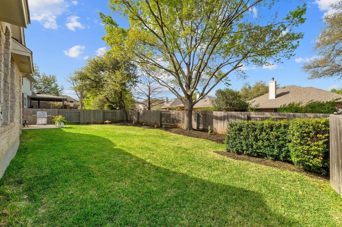 Photo of 15016 Thatcher DR