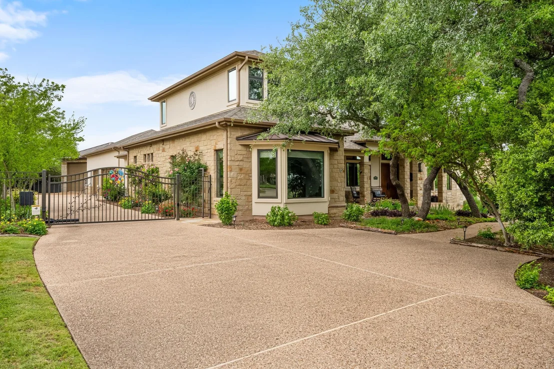 Photo of 8815 Blazyk DR