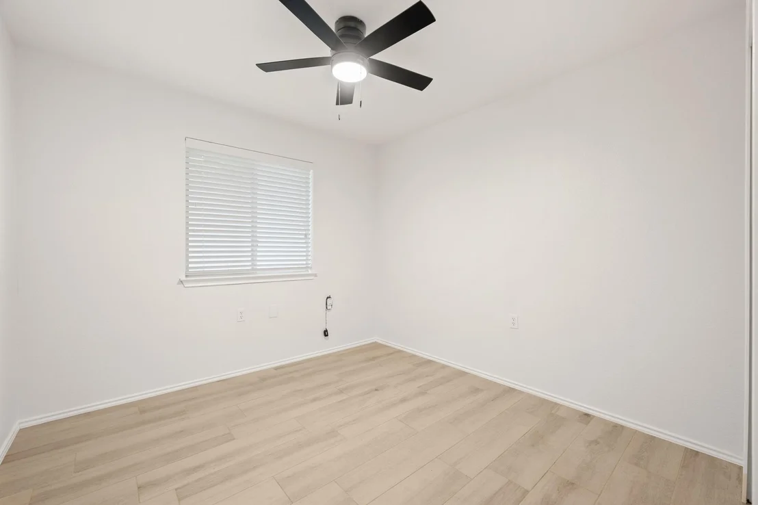 Photo of 5332 Krueger LN