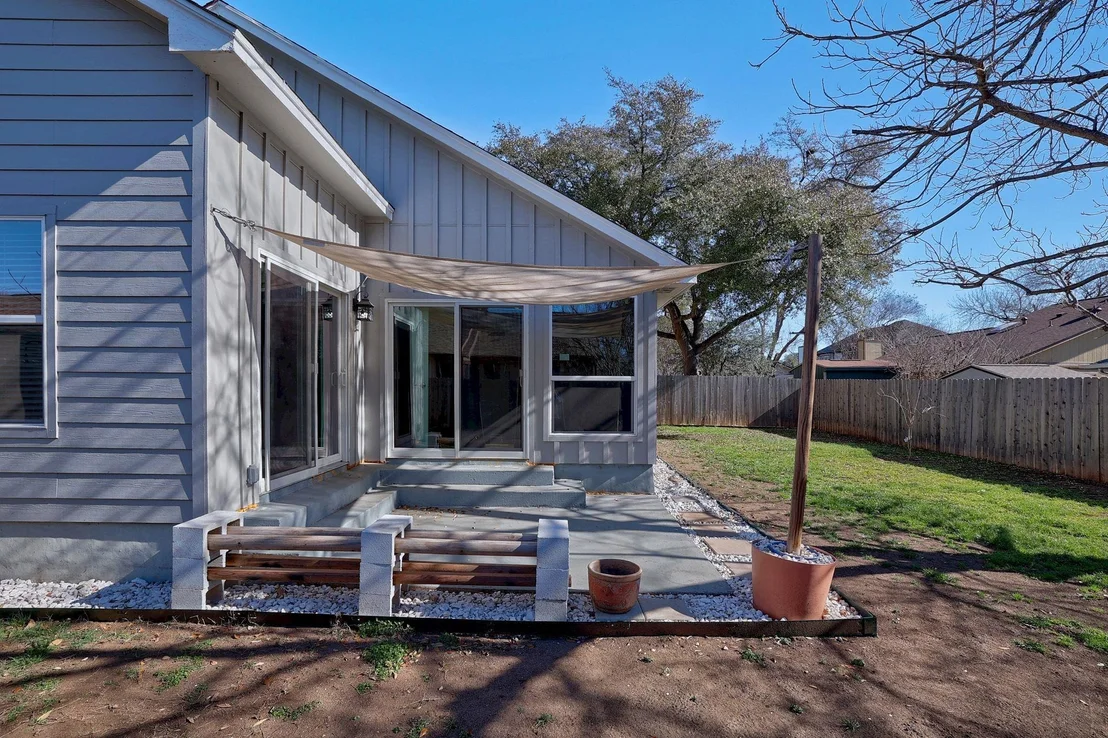 Photo of 2207 Raintree PATH
