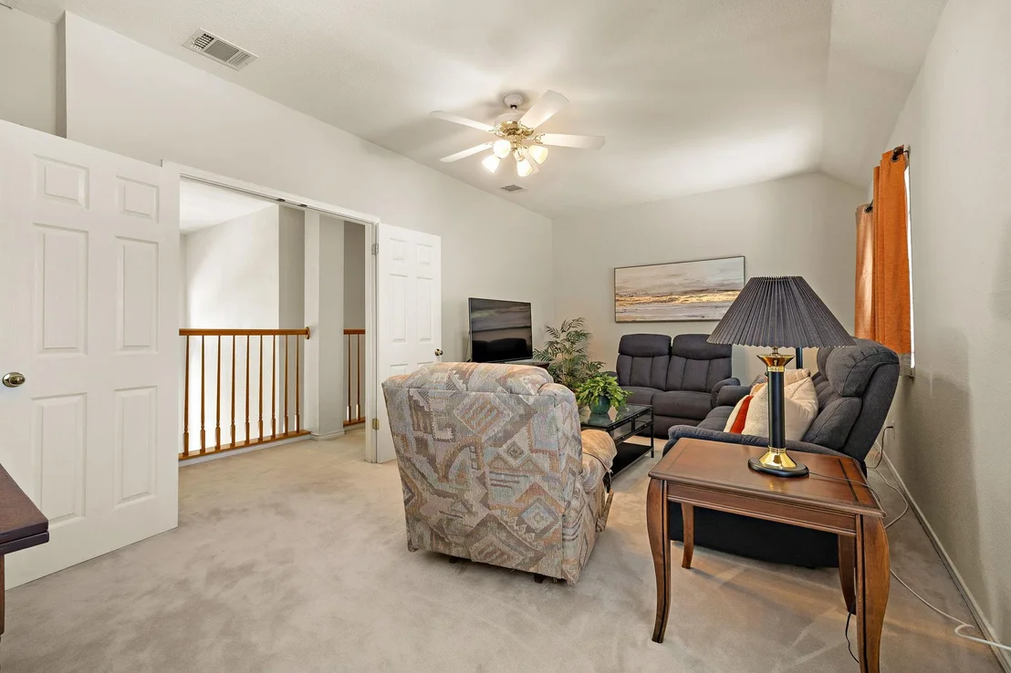 Photo of 10 Wilderness WAY