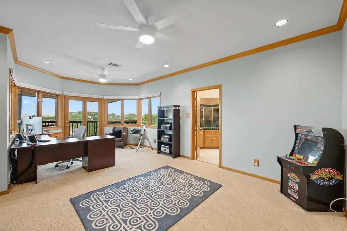 Photo of 5918 Mountain Villa DR