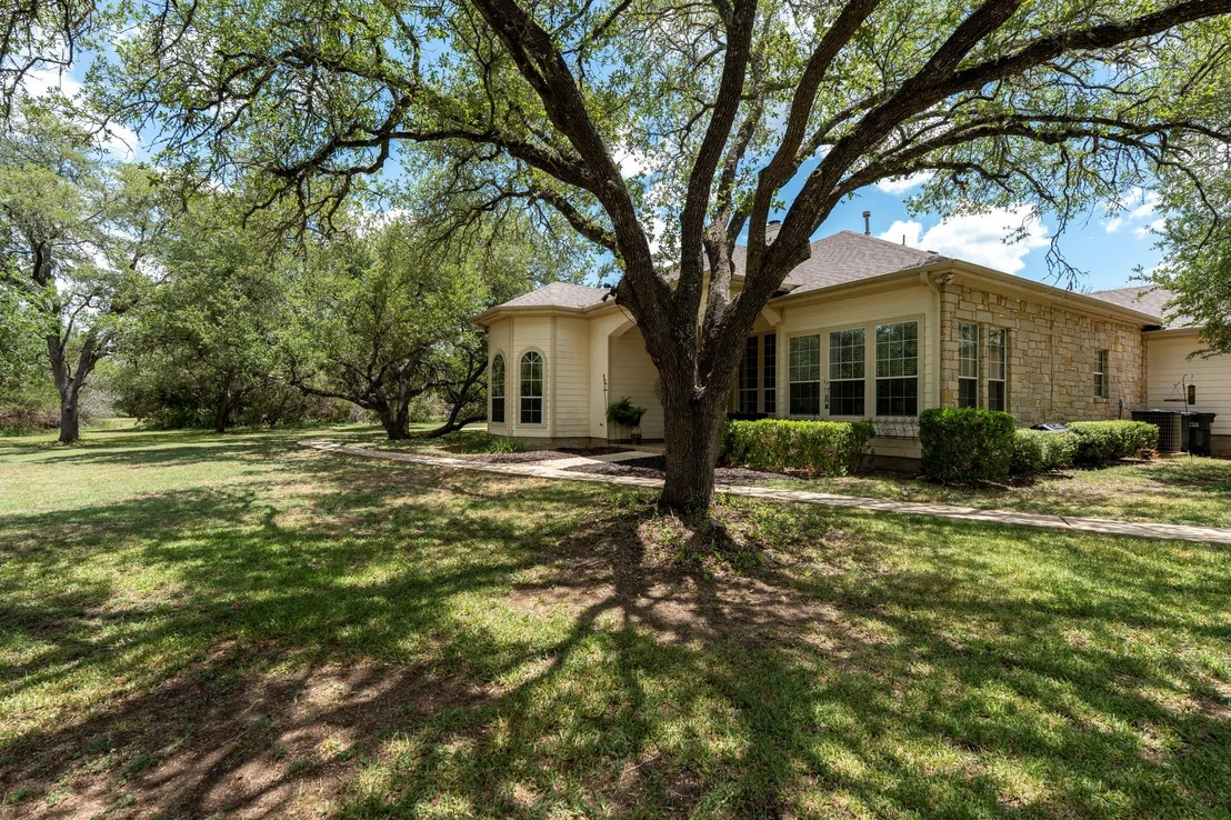 Photo of 185 Ware DR