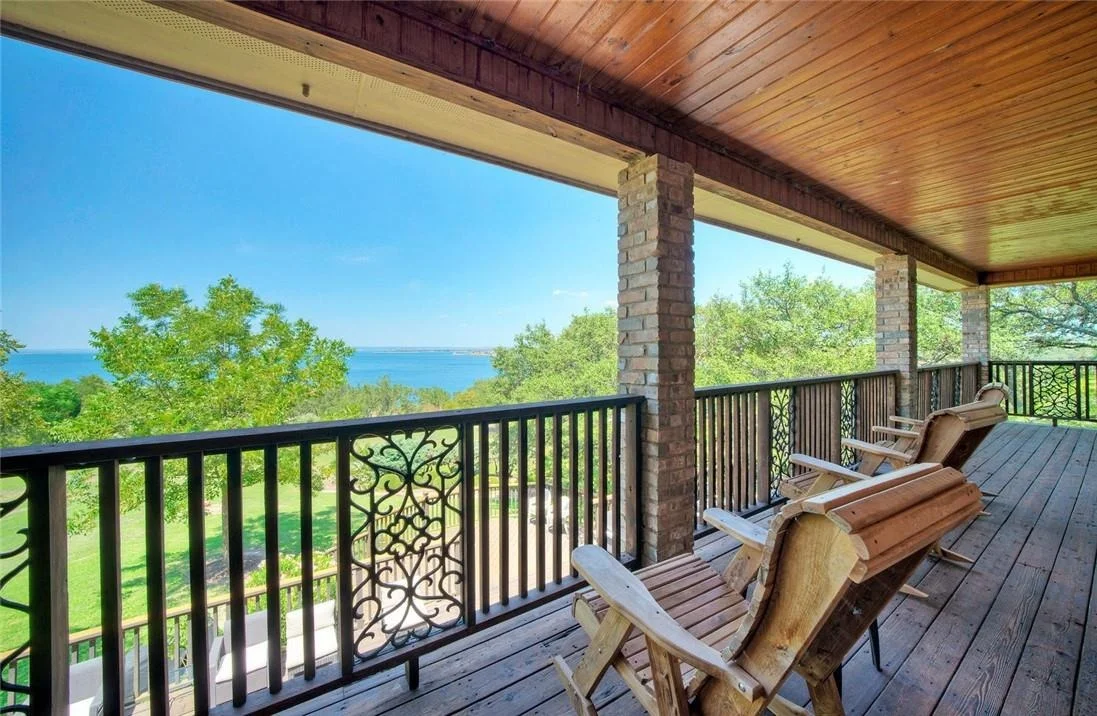Photo of 206 Forest DR