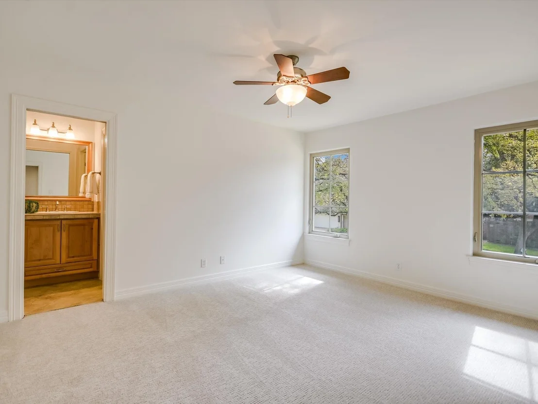 Photo of 8304 High Oak DR